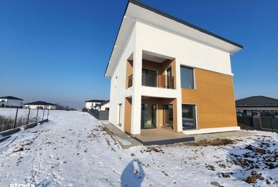 Casă cu 4 camere în Miroslava - 11