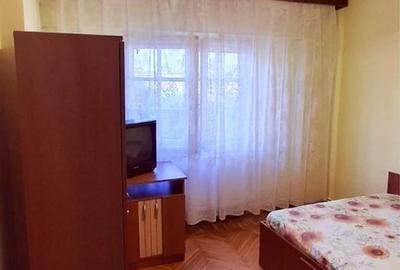 Apartament cu 3 camere semidecomandat în Central - 6