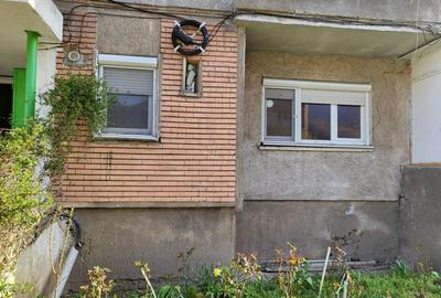 Garsonieră decomandată în Central - 2