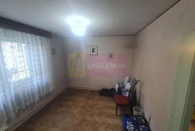 Apartament cu 2 camere de vanzare in Campina - Zona Piata Centrala - 5