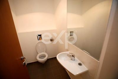 Apartament cu 4 camere decomandat, mobilat în Capitale - 9