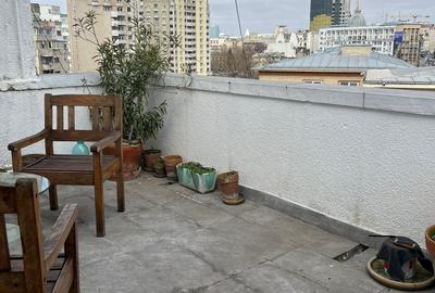 Apartament cu 3 camere decomandat în P-ța Unirii - 1