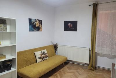Apartament cu 2 camere nedecomandat în Central - 1