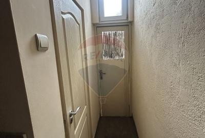 Spatiu comercial de 40mp de inchiriat in zona Sud-Est - 5