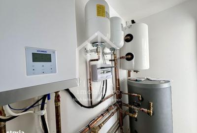 Casă cu 5 camere cu Teren 498 Mp în Roșia