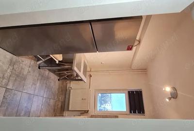 Apartament cu 2 camere semidecomandat în Progresul - 10