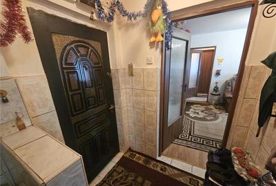 Resita, 2 Cam. Cf. 1, Mobilat Utilat, Bulevard, Micro 2 - 10