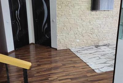 Apartament cu 3 camere semidecomandat în Florești - 8