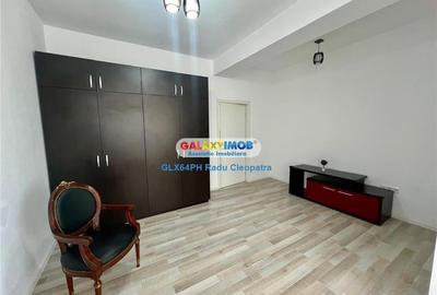 Inchiriere penthouse 3 camere, Ploiesti, zona 9 Mai - 12