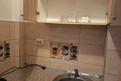 Garsonieră nedecomandată în Buziașului - 1