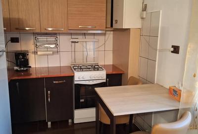 Garsonieră decomandată în Gării - 1