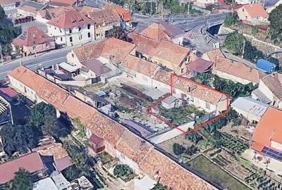 Casă cu Teren 140 Mp în Central - 3