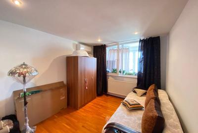 Apartament cu 3 camere semidecomandat, mobilat în Dristor - 2