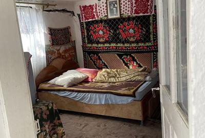 Casă cu 3 camere în Văleni-Dâmbovița - 2