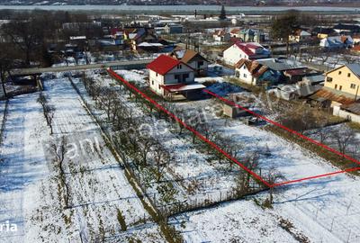 Casă cu 4 camere cu Teren 1250 Mp în Băiculești - 2