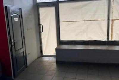 Spațiu comercial, de 50 mp, în 1 Mai - 9