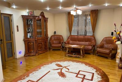 Casă individuală cu 3 camere cu Teren 300 Mp în Central - 2