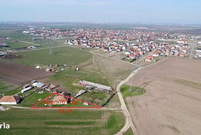 Casă cu 4 camere în Central