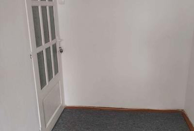 Garsonieră decomandată în Cetate - 1