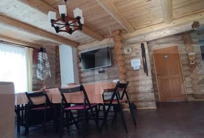 Spațiu comercial, de 270 mp, în Central - 12