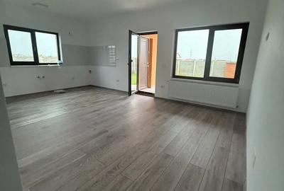 Casă cu 3 camere în Central