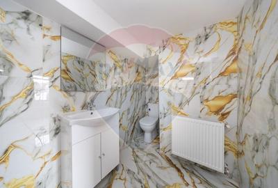 Spațiu comercial/birouri  de închiriat în zona 13 Decembrie - 5