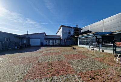 Hala 440mp, Apartamente 340mp, Garaj, teren 1500mp, acces facil - 1