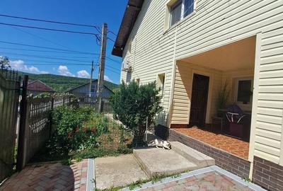 Casă cu 4 camere în Conțești - 4