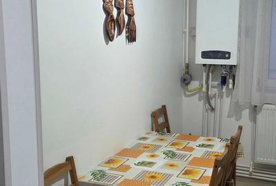 Apartament cu 3 camere semidecomandat în Central - 5