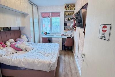Apartament cu 3 camere decomandat în Drumul Taberei - 12