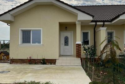 Casă cu 3 camere în Central - 3