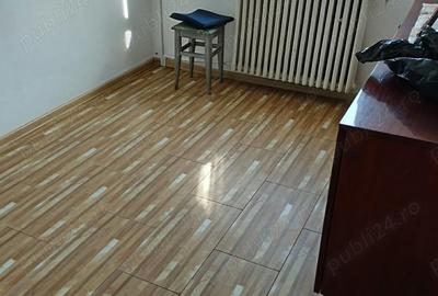 Garsonieră decomandată în Central - 2