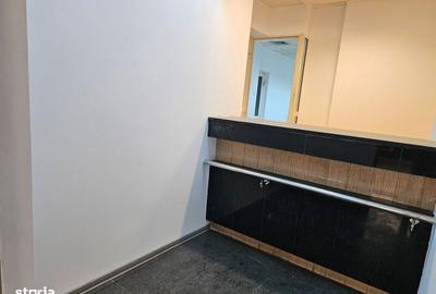 Spațiu comercial, de 338 mp, în Central - 16