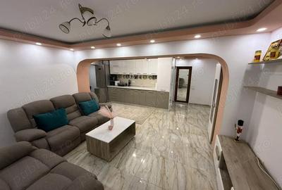 Apartament cu 3 camere decomandat în Babadag - 5