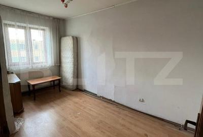 Apartament de vanzare, decomandat, 3 camere, 60 mp, Micro 3 - 4