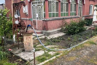 Casă cu 2 camere în Singureni