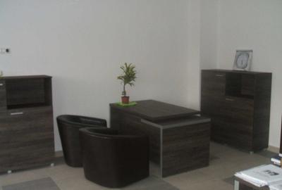 Spațiu comercial, de 54 mp, în Central - 5
