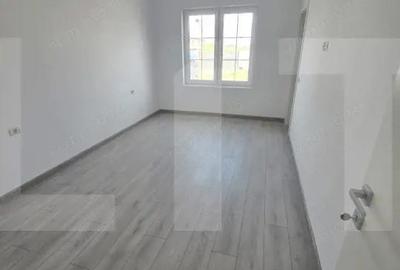 Casă cu 3 camere cu Teren 250 Mp în Urseni - 2