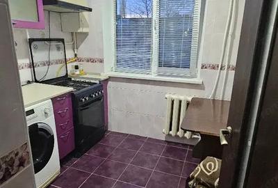 Garsonieră în Titan