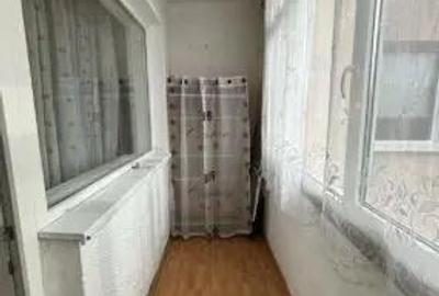 Apartament cu 2 camere decomandat în Zamfirescu - 3