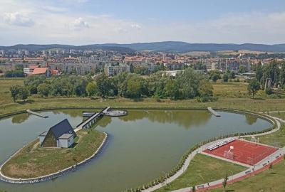 De inchiriat apartament cu 3 camere in Sfantu Gheorghe - 14