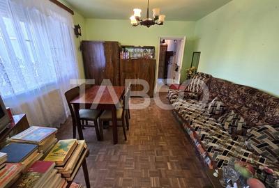 Apartament de vanzare etajul 1 balcon Mihai Viteazu Cedonia Sibiu