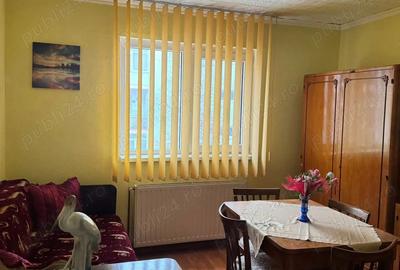 De vanzare Apartament 3 camere, confort 1, in Tarnaveni, cartierul Pacii - 5