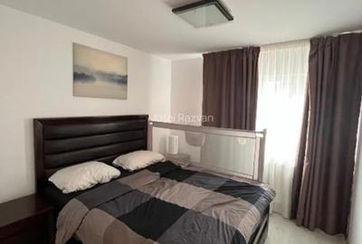 Apartament cu 3 camere decomandat, mobilat în Theodor Pallady