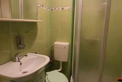 Apartament cu 4 camere semidecomandat în Găvana