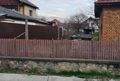 Casa cu teren de vanzare - 4