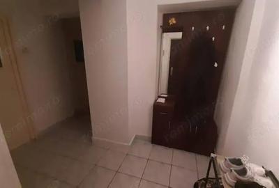 Apartament cu 2 camere decomandat în Tineretului - 2