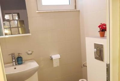 Apartament cu 3 camere decomandat, mobilat în Central - 2