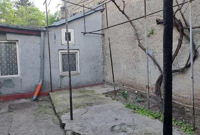 Casă cu 2 camere cu Teren 190 Mp în Central - 5