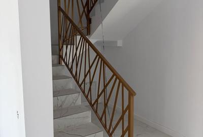 Casă cu 4 camere în Păulești - 3